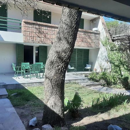 Casa Quinta Seccion A 150 Metros Parque San Martin Y 300 Metros Av Aristides Villanueva Mendoza Extérieur photo